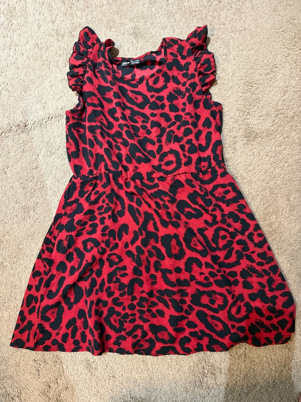 SHEIN Red and Black Leopard Print Ruffle Sleeve Dress